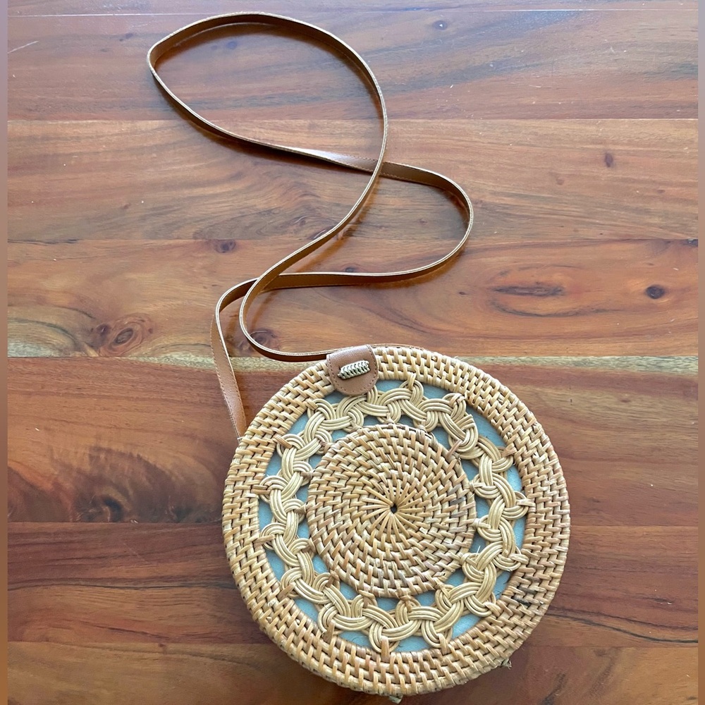 Round Rattan Crossbody Purse